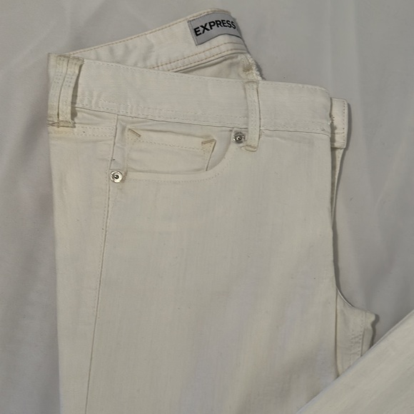 Express Jeans - Picture 2 of 6